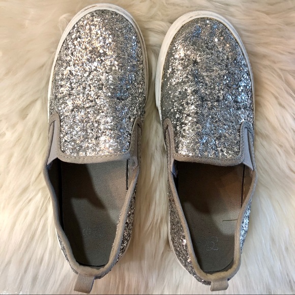 Gap Kids Silver Glitter Slip On Size 3 Youth - Picture 4 of 5